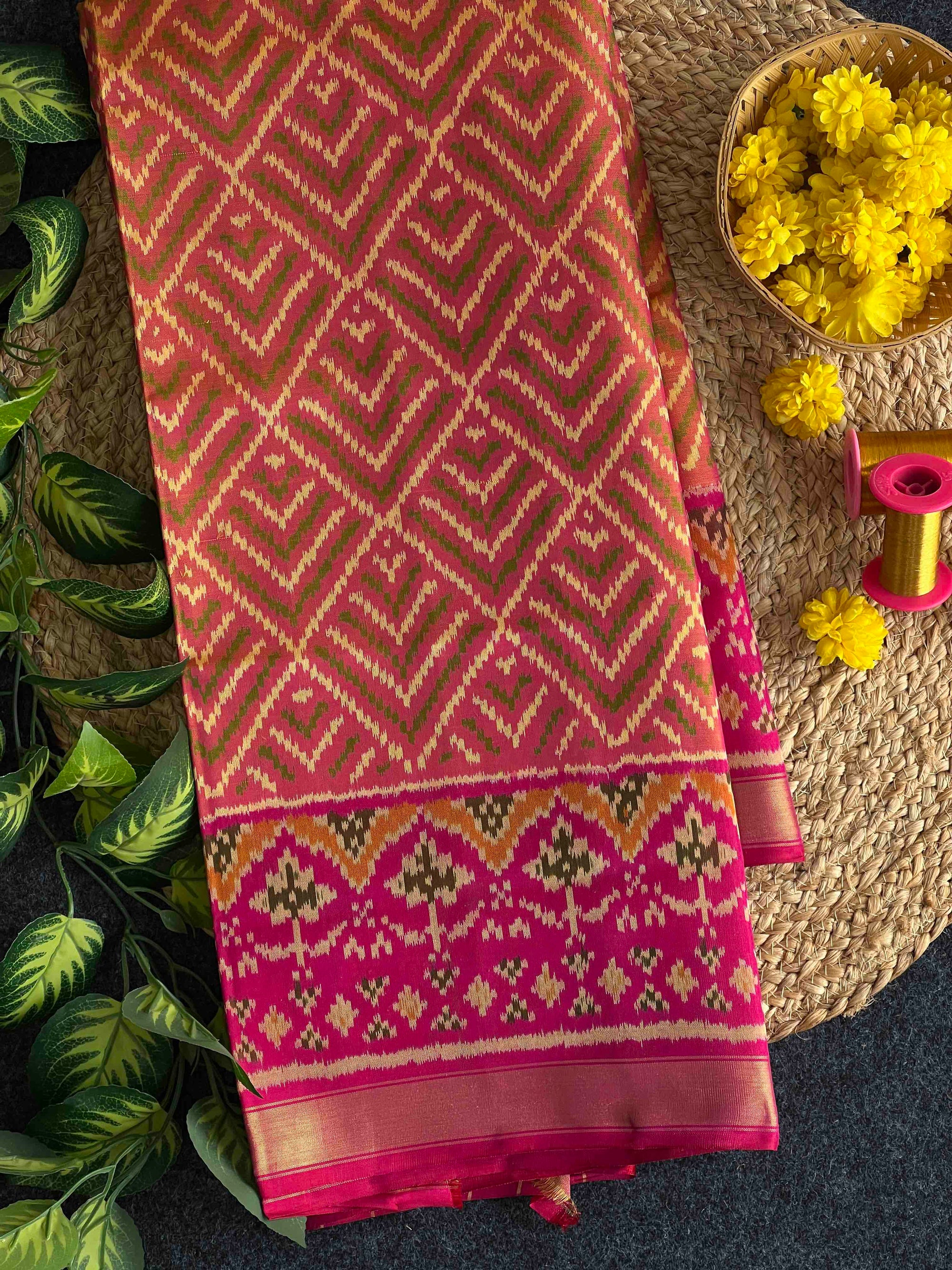 Piach & Pink Fancy Hand Woven Rajkot Patola Silk Saree