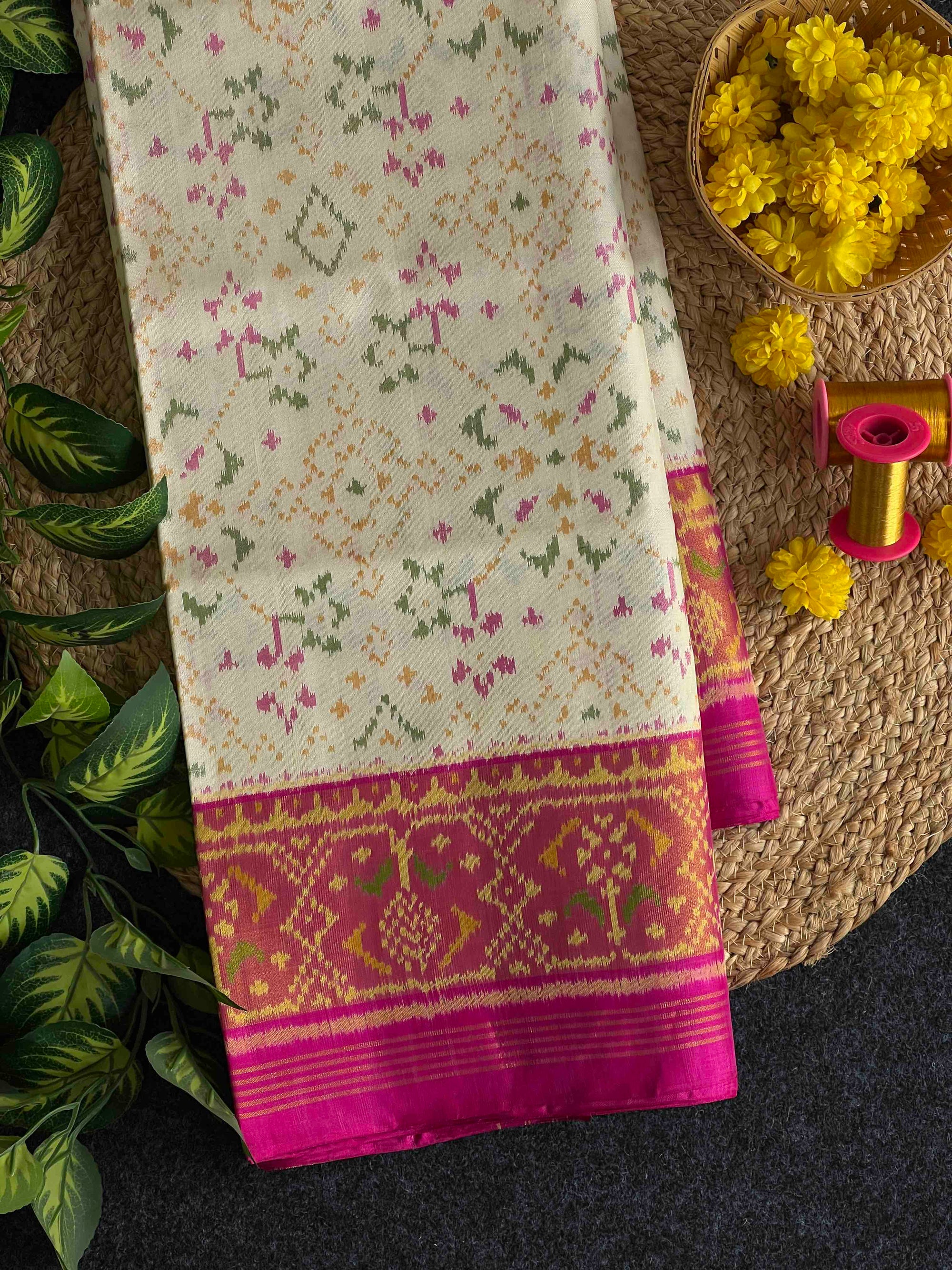 Pink & White Navratan Hand Woven Rajkot Patola Silk Saree