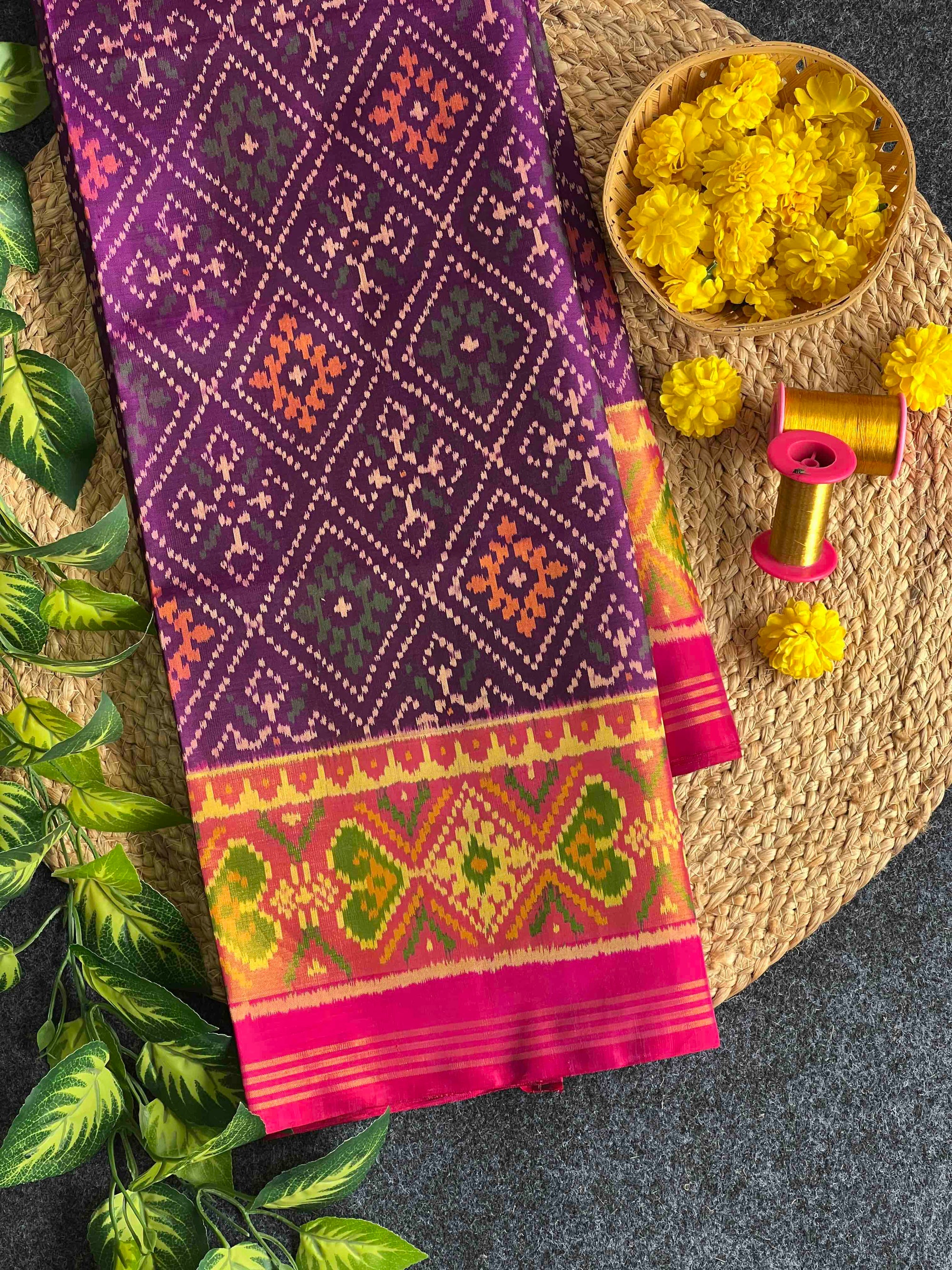 Purple & Pink Paanchanda Hand Woven Rajkot Patola Silk Saree