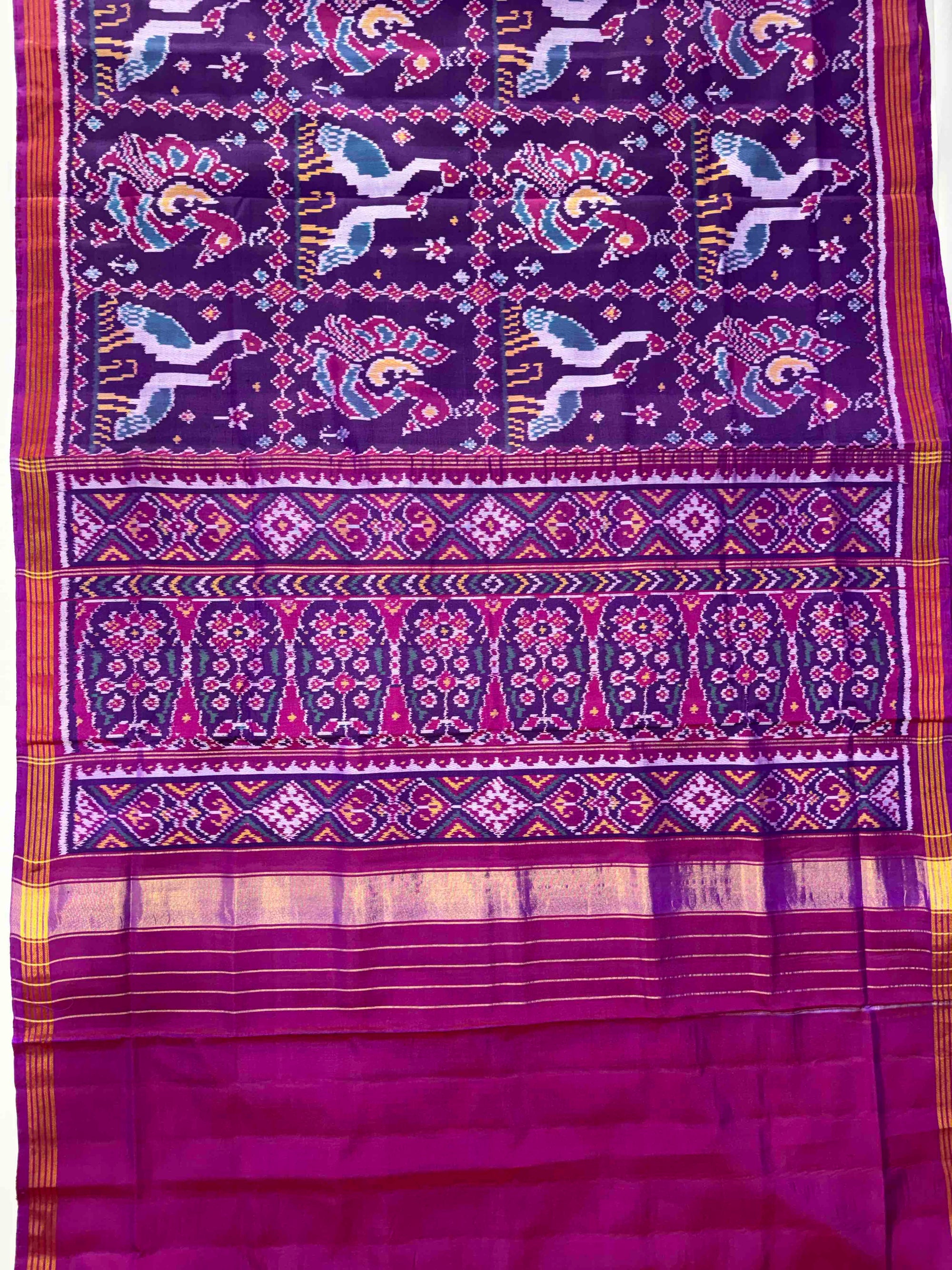 Purple Big Motifs Design Hand Woven Rajkot Ikat Patola Silk Saree