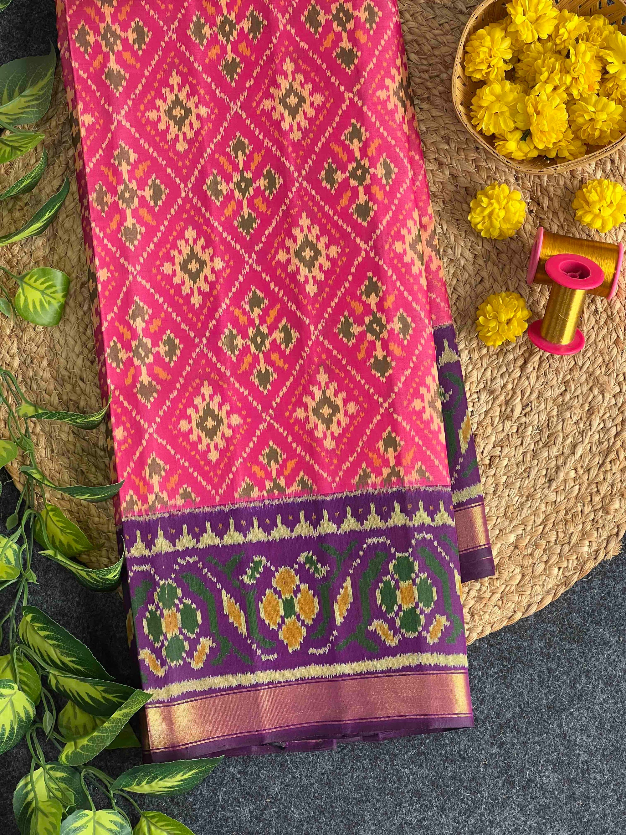 Pink And Purple Paanchanda Hand Woven Rajkot Patola Silk Saree