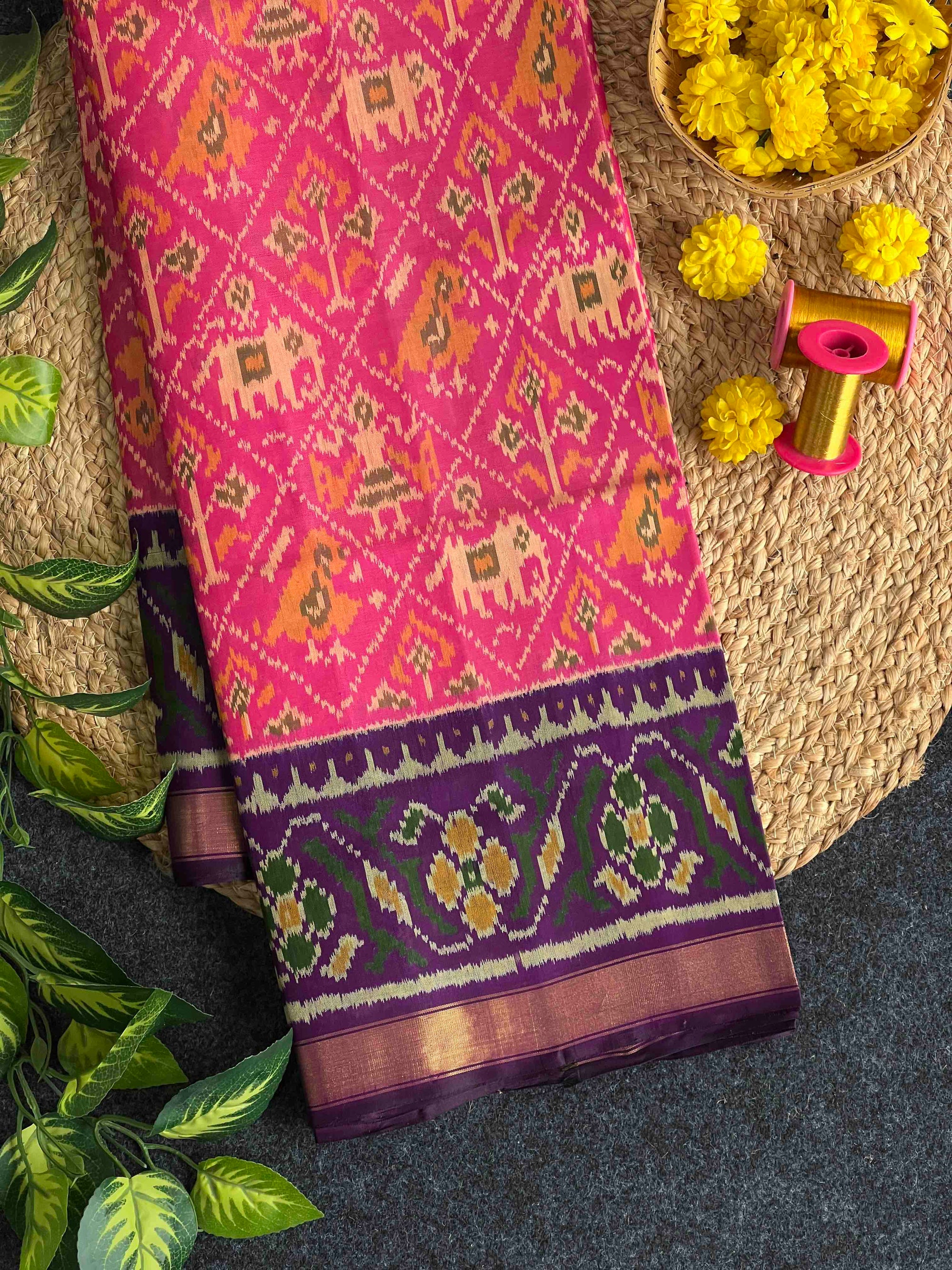 Pink And Purple Narikunj Hand Woven Rajkot Patola Silk Saree