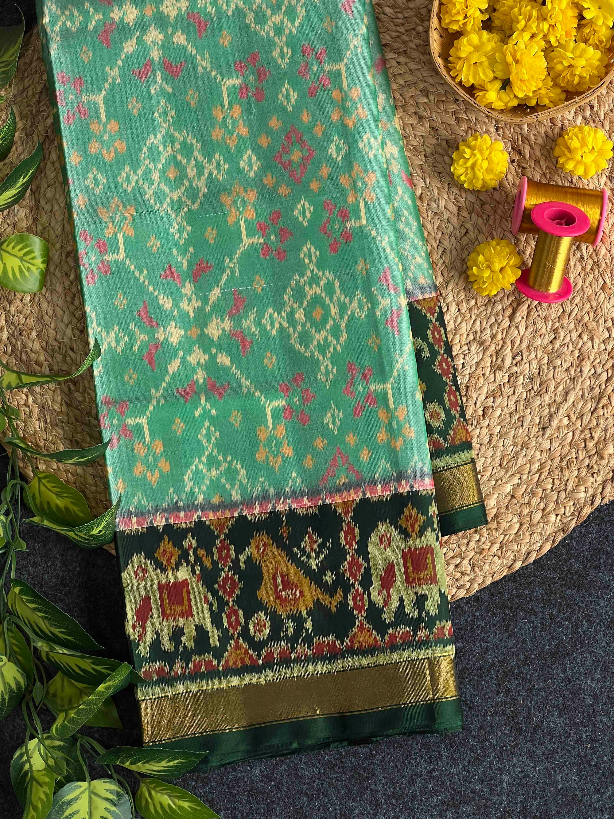 Light Green With Dark Green Hand Woven Rajkot Patola Silk Saree