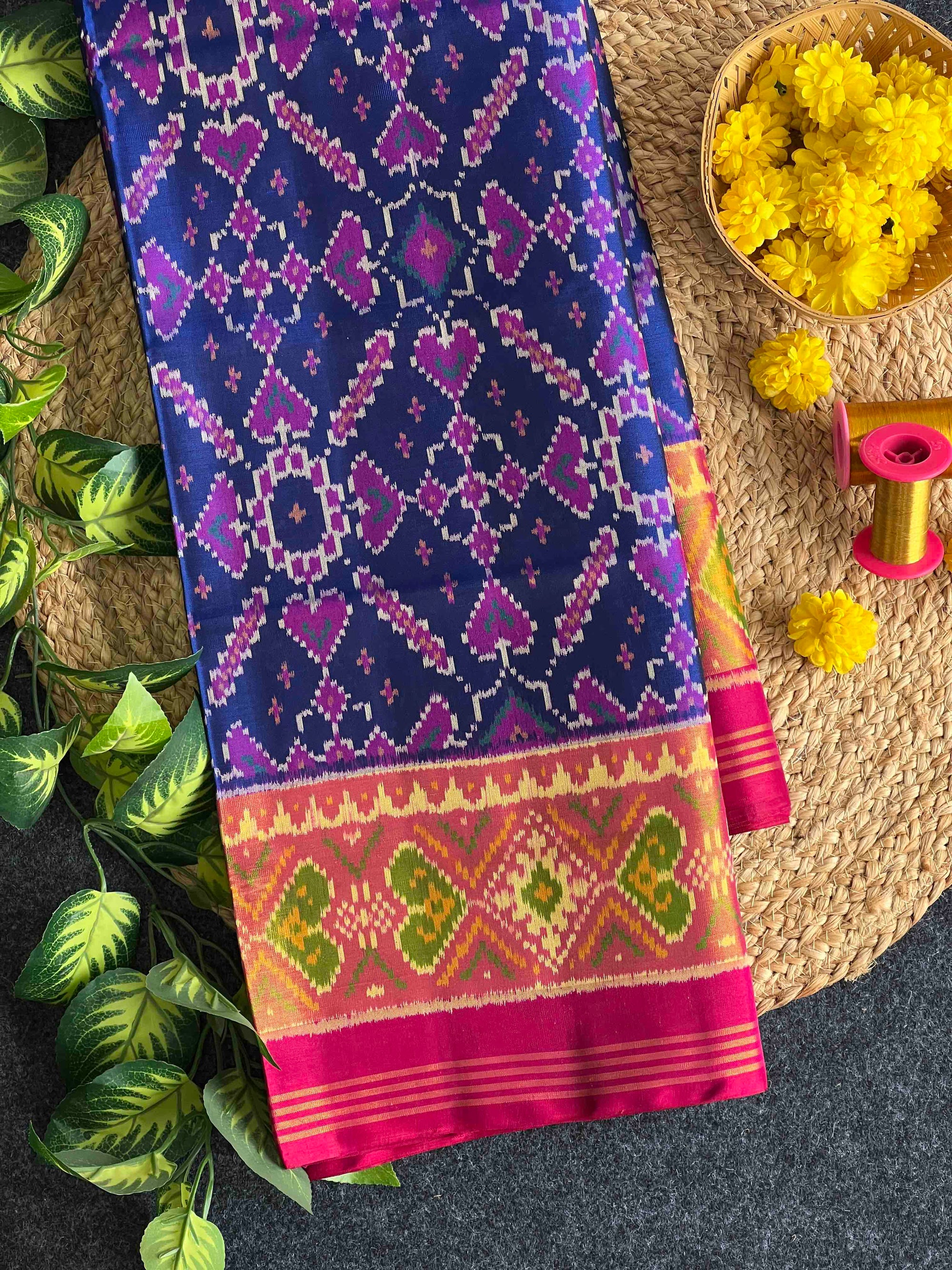 Blue & Pink Maneckchok Hand Woven Rajkot Patola Silk Saree