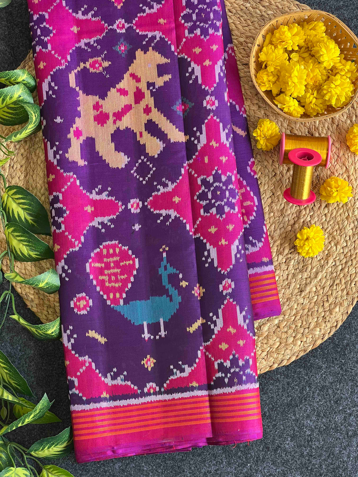 Purple And Pink Big Chabdi Design Hand Woven Rajkot Ikat Patola Silk Saree