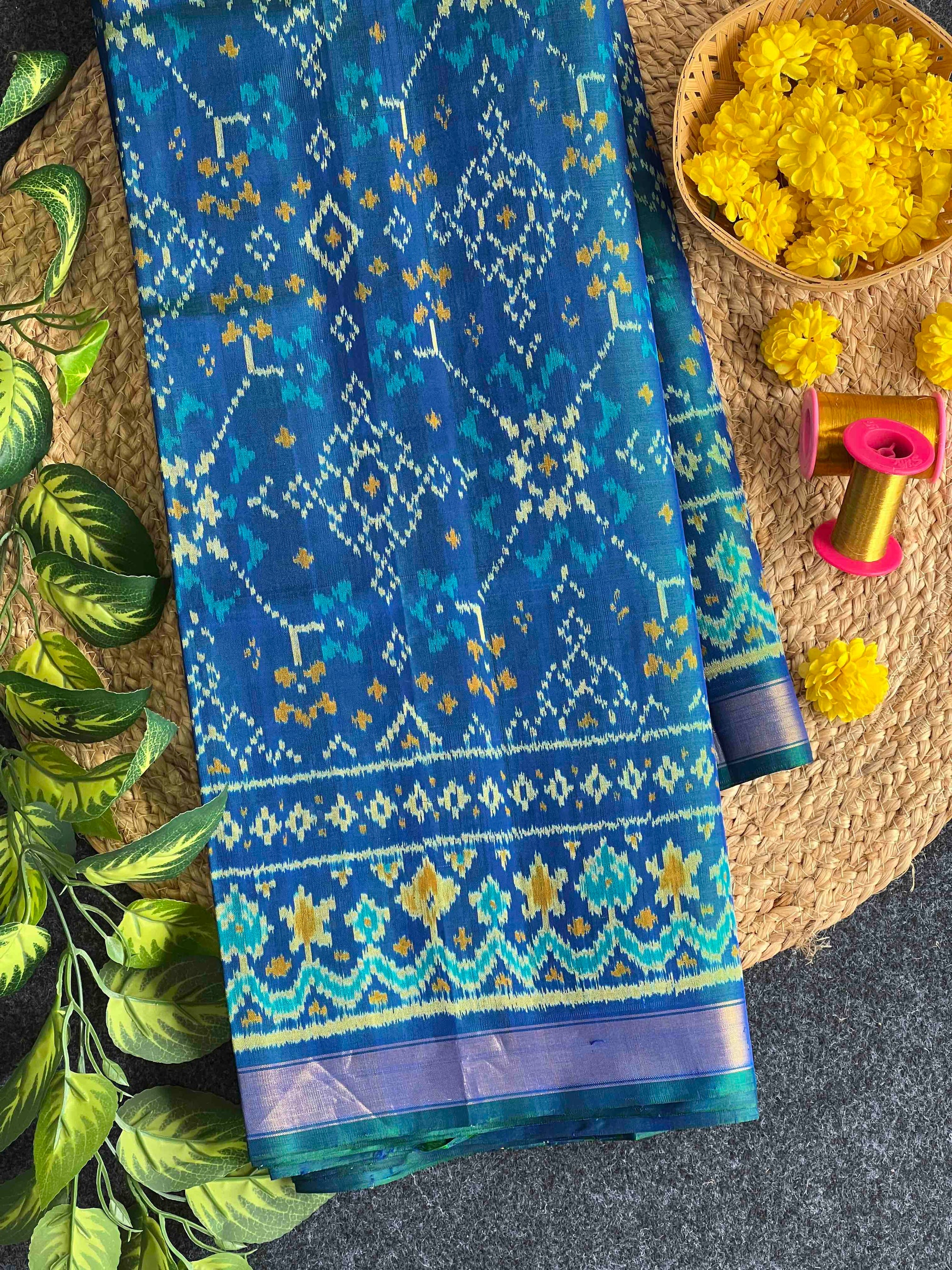 Sea Green Navratan Design Hand Woven Rajkot Patola Silk Saree